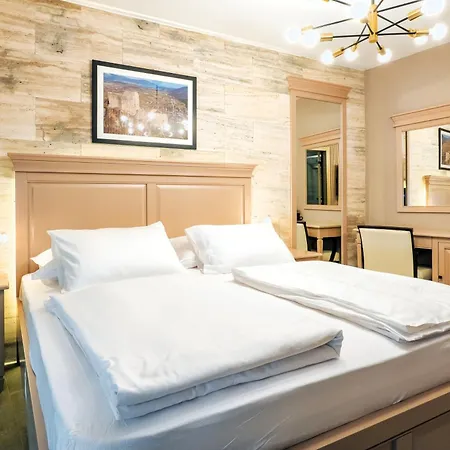 Pazar krevet i doručak 4*